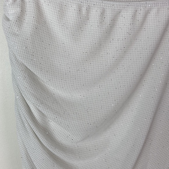 ✨3/$25✨ SHEIN Asymmetrical Sparkling White Skirt - 4 - Picture 8 of 10